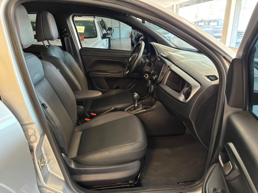 fiat strada 1.0 turbo 200 flex ultra cd cvt 4p automatico 20246