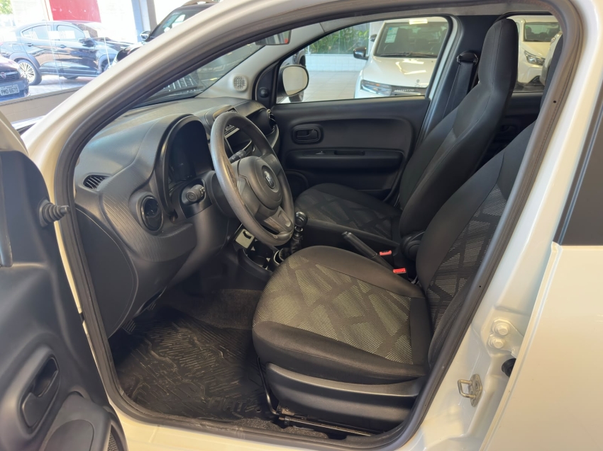 fiat mobi 1.0 evo flex like. manual 4p 20216