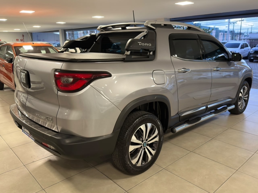 fiat toro 2.0 16v turbo diesel volcano 4wd at9 4p manual 20254