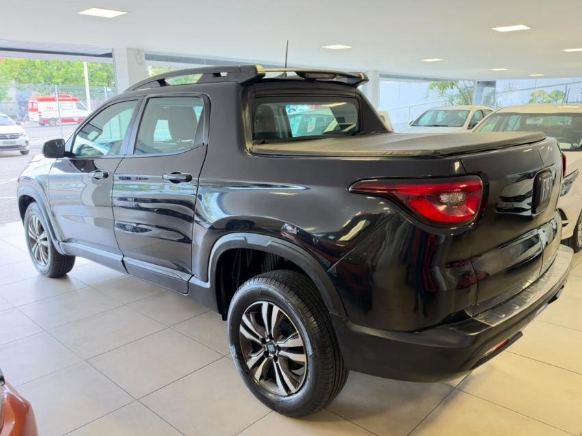 fiat toro 1.3 turbo 270 flex freedom at6 4p automatico 20251