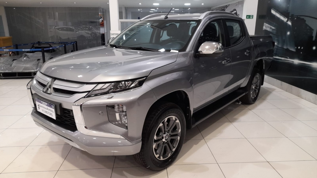 mitsubishi l200 2.4 sport hpe-s 4x4 at diesel 4p automatico 2022 mitsubishi l200 2.4 sport hpe-s 4x4 at diesel 4p automatico 2022