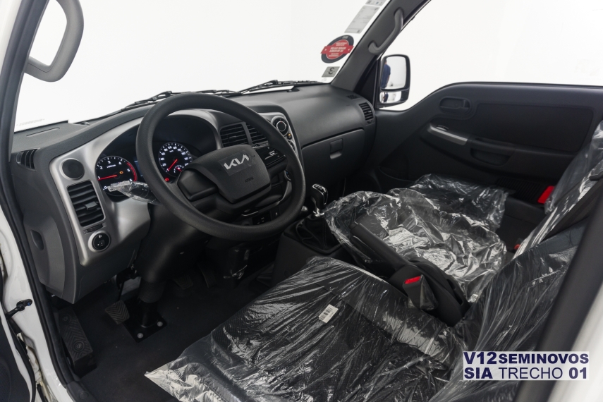 kia bongo 2.5 td diesel std cs 4x4 manual11