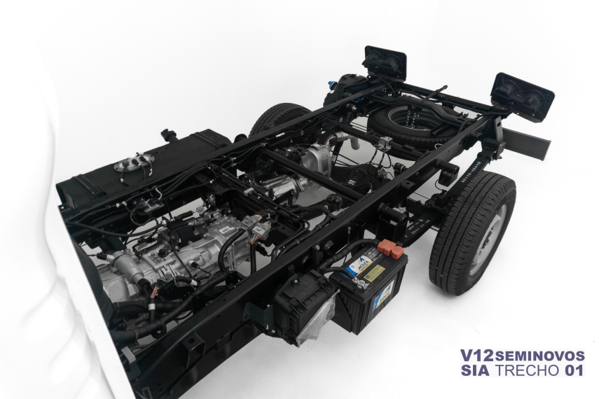 kia bongo 2.5 td diesel std cs 4x4 manual10