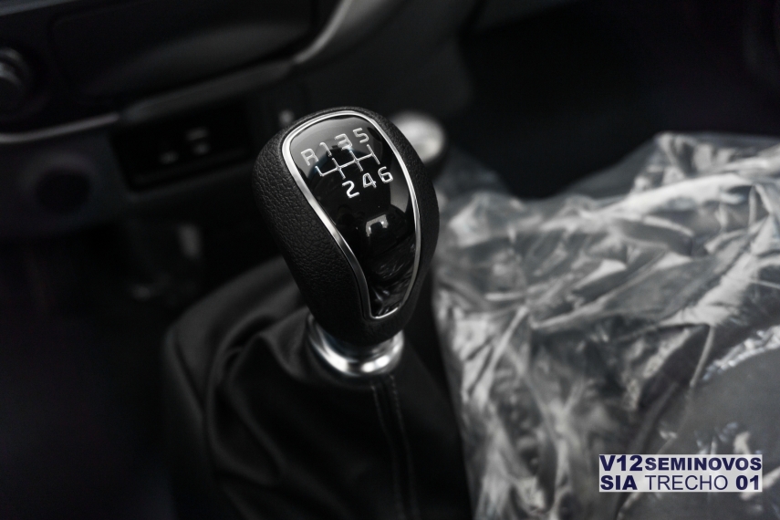 kia bongo 2.5 td diesel std cs 4x4 manual13