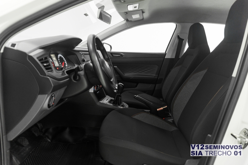 volkswagen polo 1.0 mpi track manual