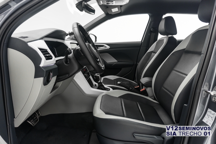 volkswagen t-cross 1.4 250 tsi total flex highline automatico.