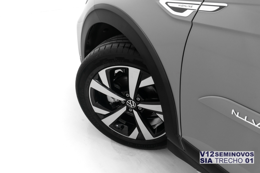 volkswagen nivus 1.0 200 tsi total flex highline automatico 5p 2024