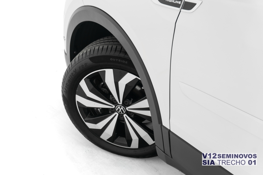 volkswagen t-cross 1.4 250 tsi total flex highline automatico 5p 2023