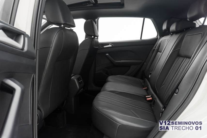 volkswagen t-cross 1.4 250 tsi total flex highline automatico 5p 2025