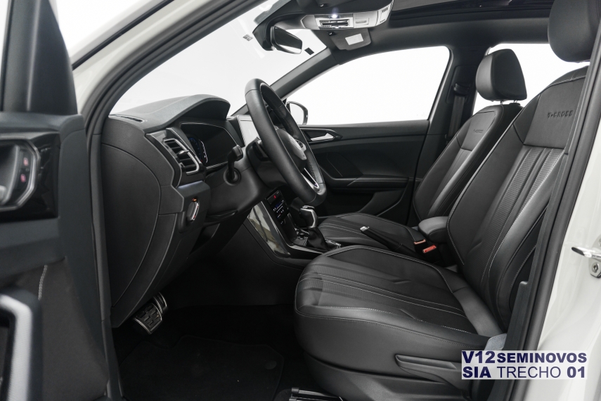volkswagen t-cross 1.4 250 tsi total flex highline automatico 5p 2025