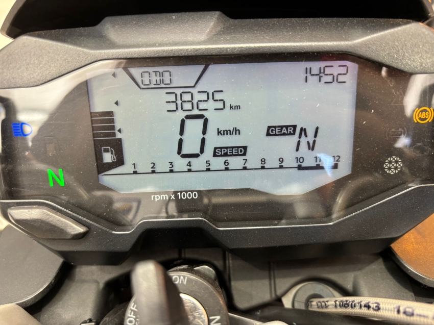 bmw g 310 r trail 300 gasolina manual 2020