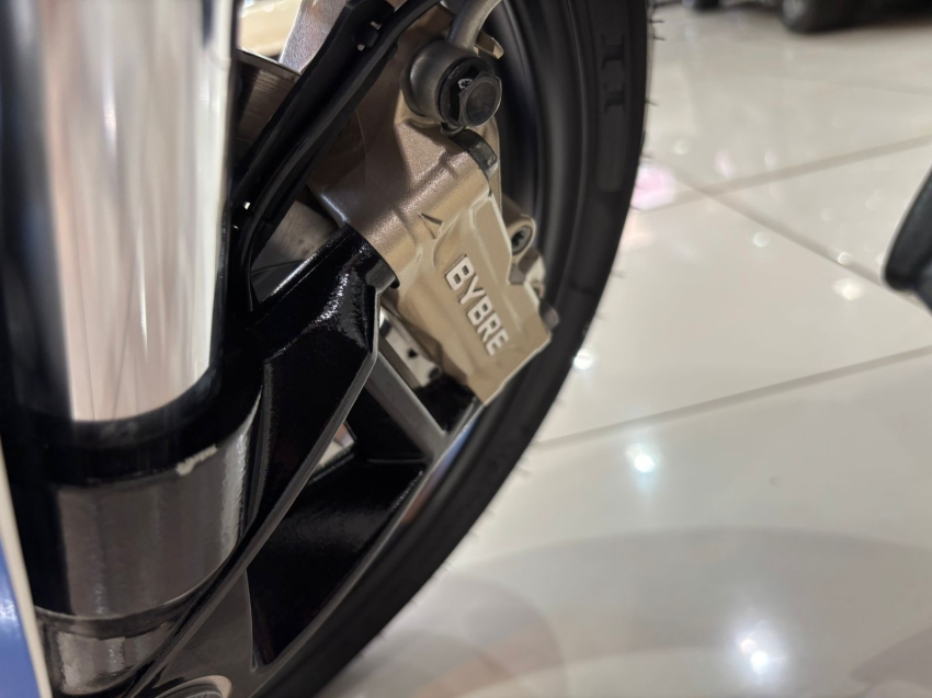 bmw g 310 r trail 300 gasolina manual 2020