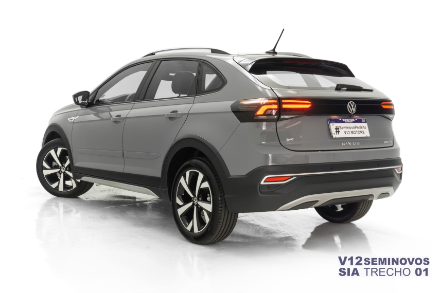 volkswagen nivus 1.0 200 tsi total flex highline automatico 5p 2023