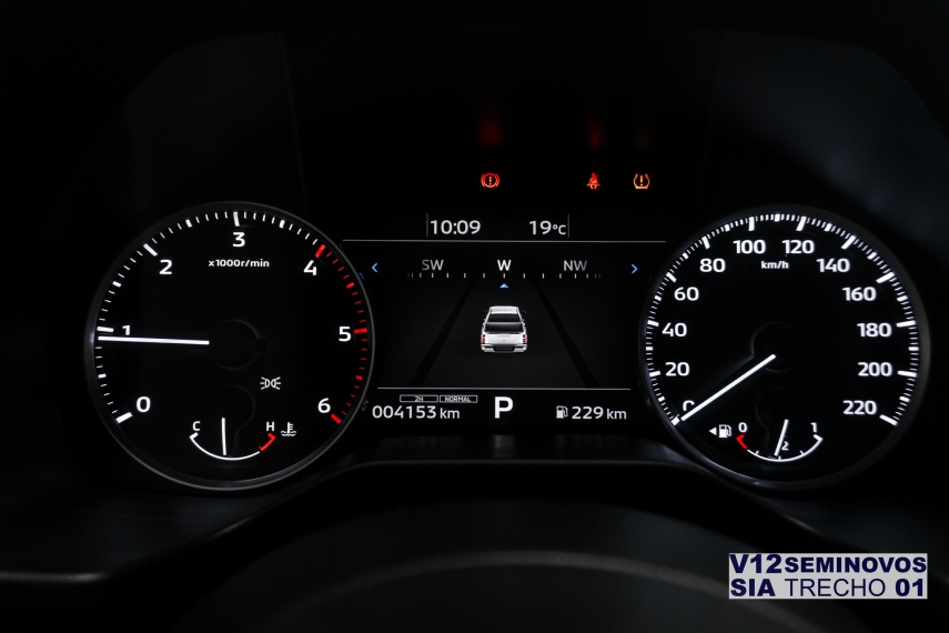 mitsubishi triton 2.4 biturbo diesel cd katana 4x4 automatico 5p 2026