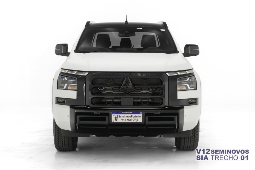 mitsubishi triton 2.4 biturbo diesel cd katana 4x4 automatico 5p 2026