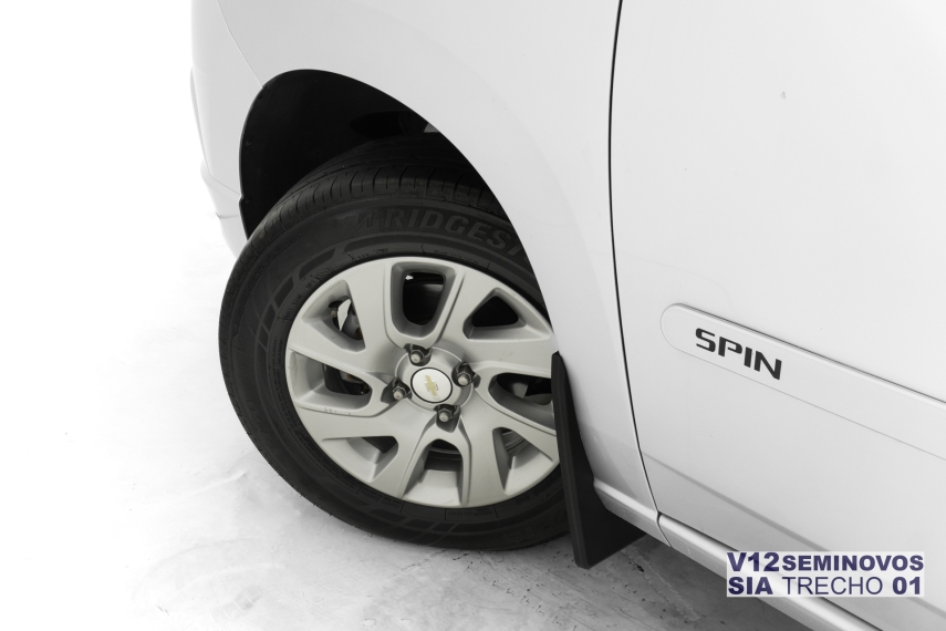 chevrolet spin 1.8 ltz 8v flex 4p automatico 5p 2014
