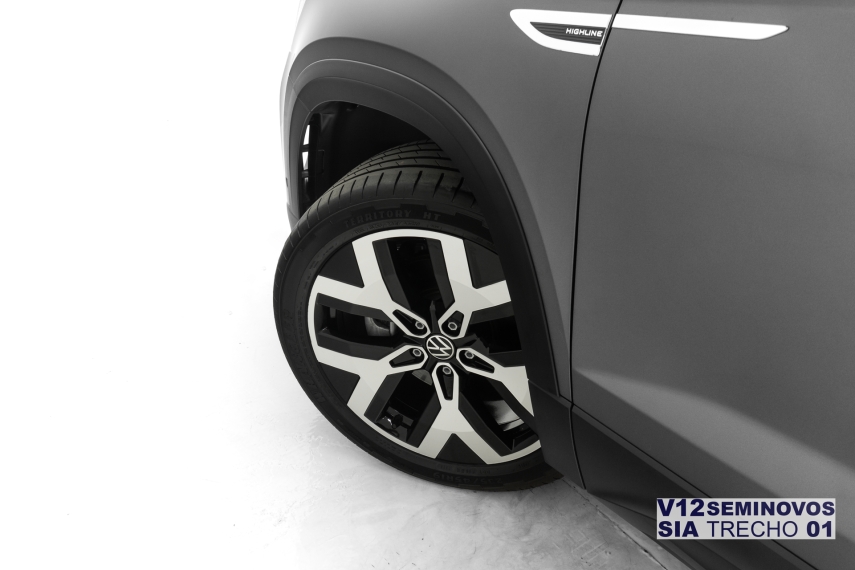 volkswagen taos 1.4 250 tsi total flex highline automatico gasolina 5p manual 2024