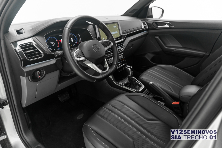 volkswagen t-cross 1.0 200 tsi total flex comfortline automatico 5p 2025