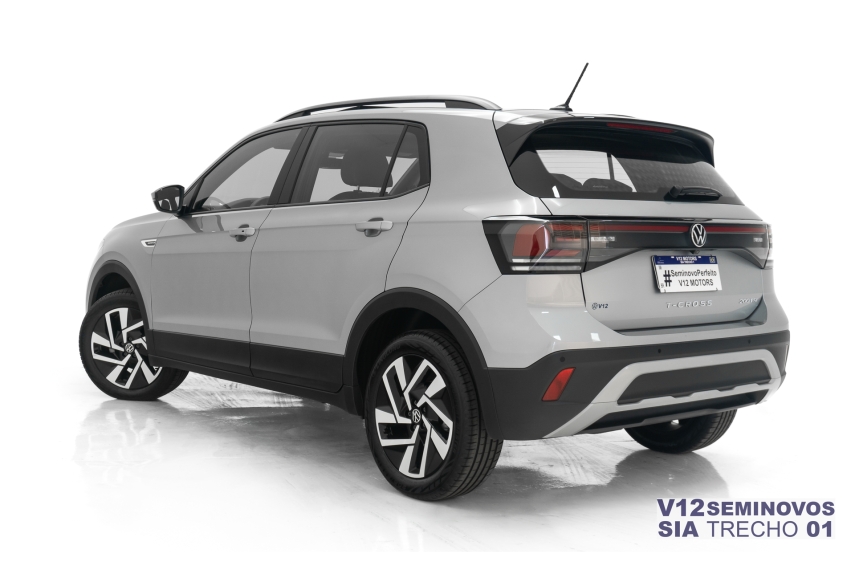 volkswagen t-cross 1.0 200 tsi total flex comfortline automatico 5p 2025