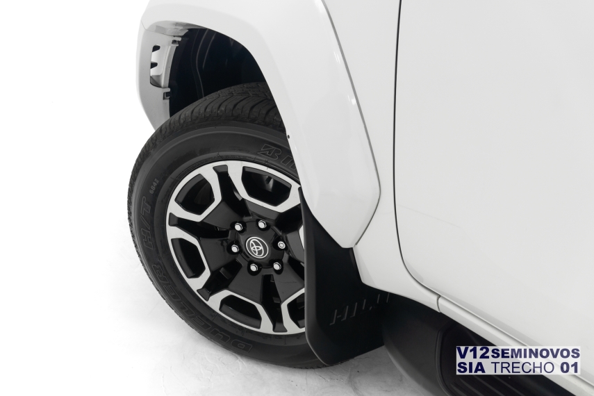 toyota hilux 2.8 d-4d turbo diesel cd srx plus 4x4 automatico 5p 20247