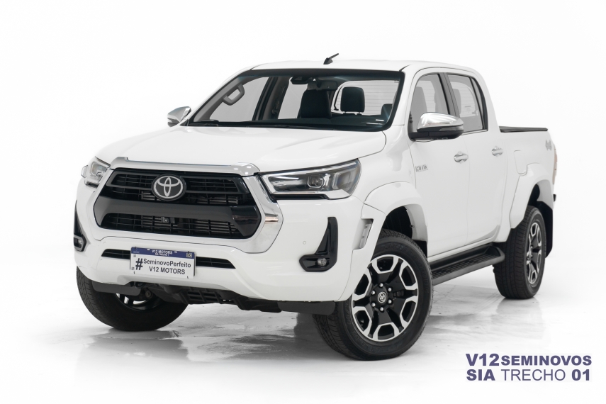 toyota hilux 2.8 d-4d turbo diesel cd srx plus 4x4 automatico 5p 20241
