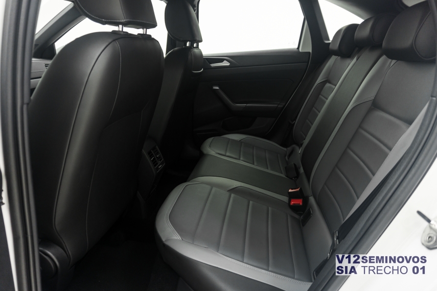 volkswagen nivus 1.0 200 tsi total flex highline automatico 5p 202413