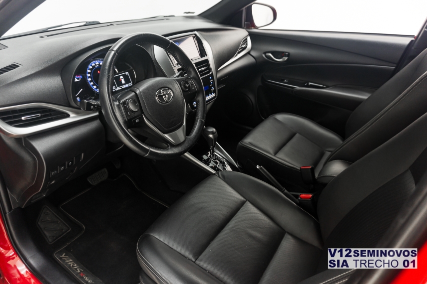 toyota yaris 1.5 16v flex x way connect multidrive 5p automatico 202010