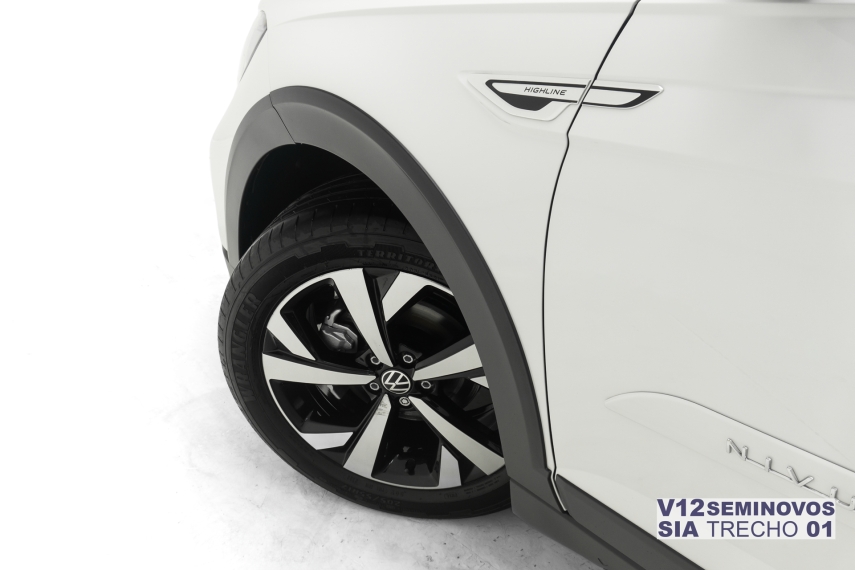 volkswagen nivus 1.0 200 tsi total flex highline automatico 5p 20238