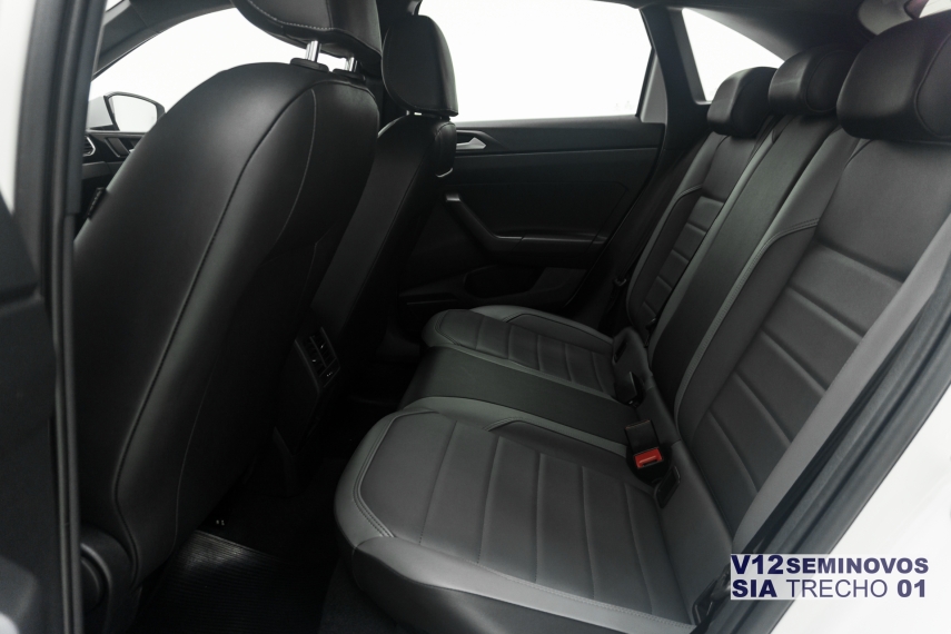 volkswagen nivus 1.0 200 tsi total flex highline automatico 5p 202313