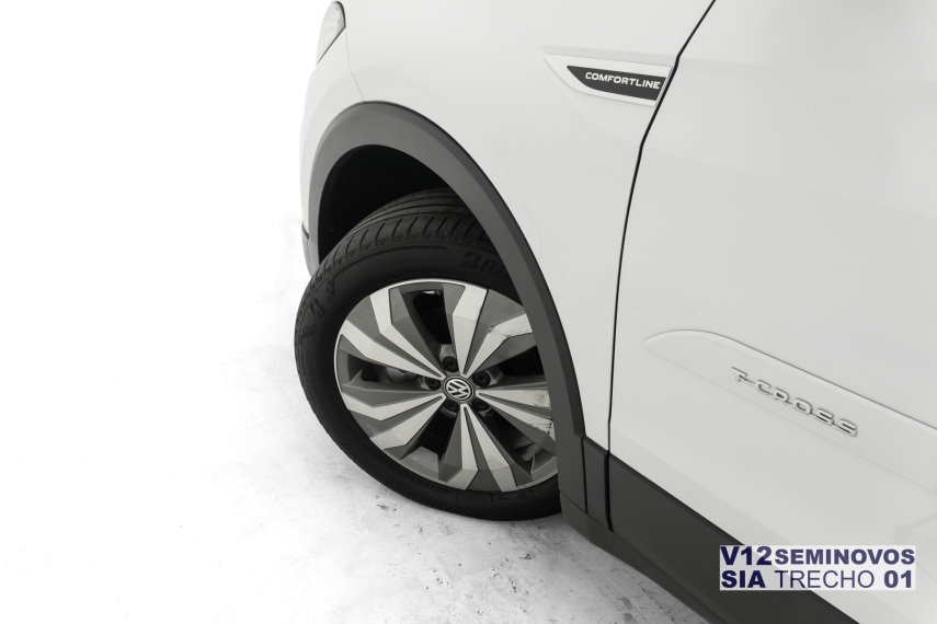 volkswagen t-cross 1.0 200 tsi total flex comfortline automatico 5p 20208