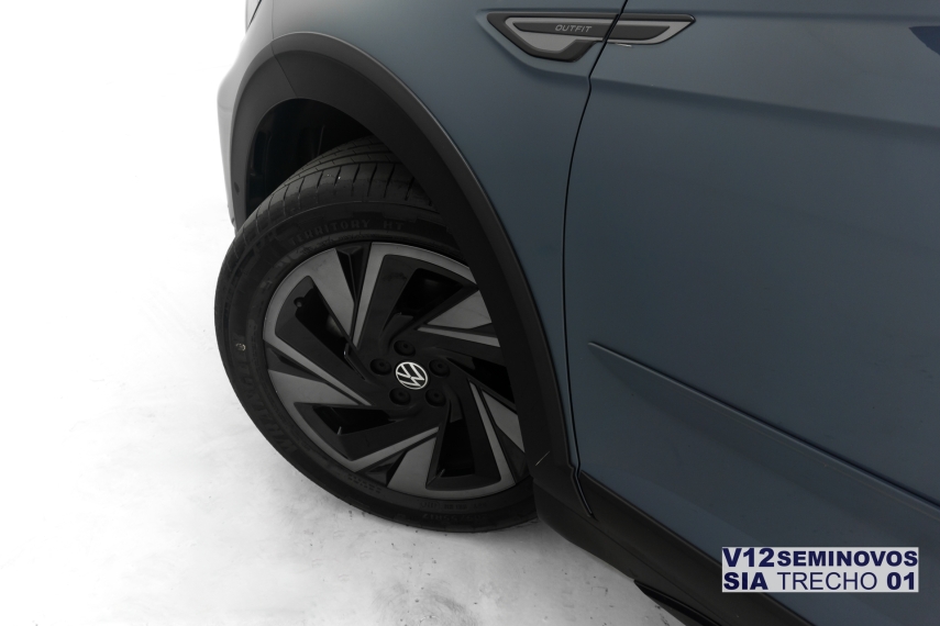 volkswagen nivus 1.0 200 tsi total flex highline automatico 5p 20258