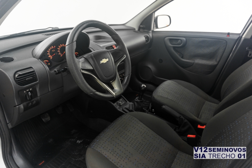 chevrolet montana 1.4 mpfi conquest cs 8v flex 2p manual 3p 201010