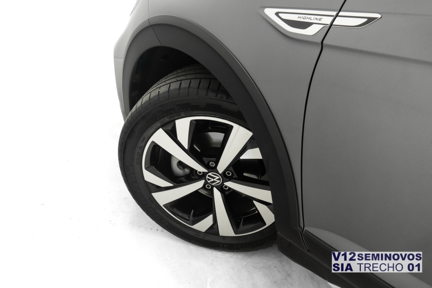 volkswagen nivus 1.0 200 tsi total flex highline automatico 5p 20238