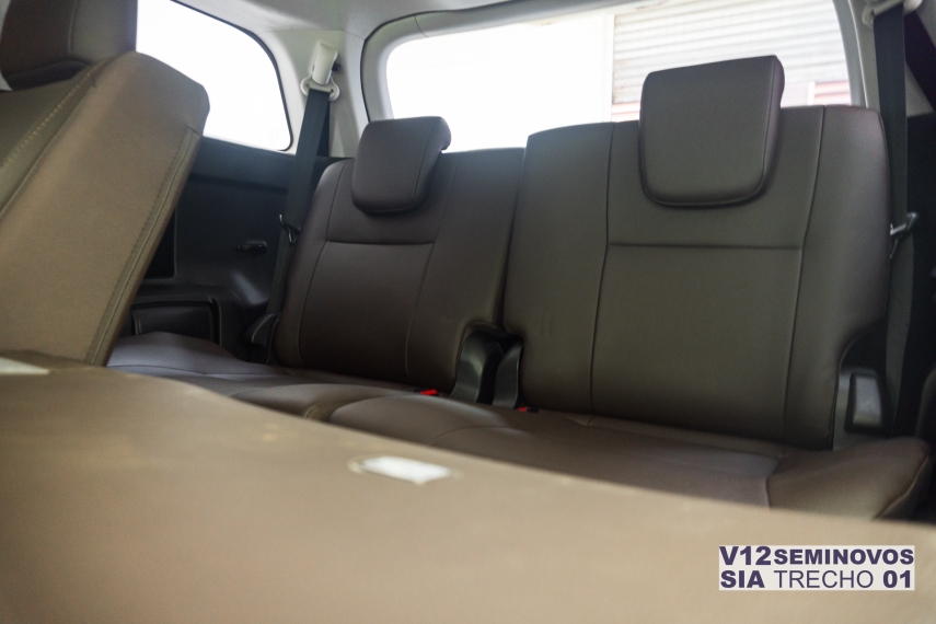 toyota hilux sw4 2.8 srx 4x4 7 lugares 16v turbo intercooler diesel 4p automatico 5p 202014