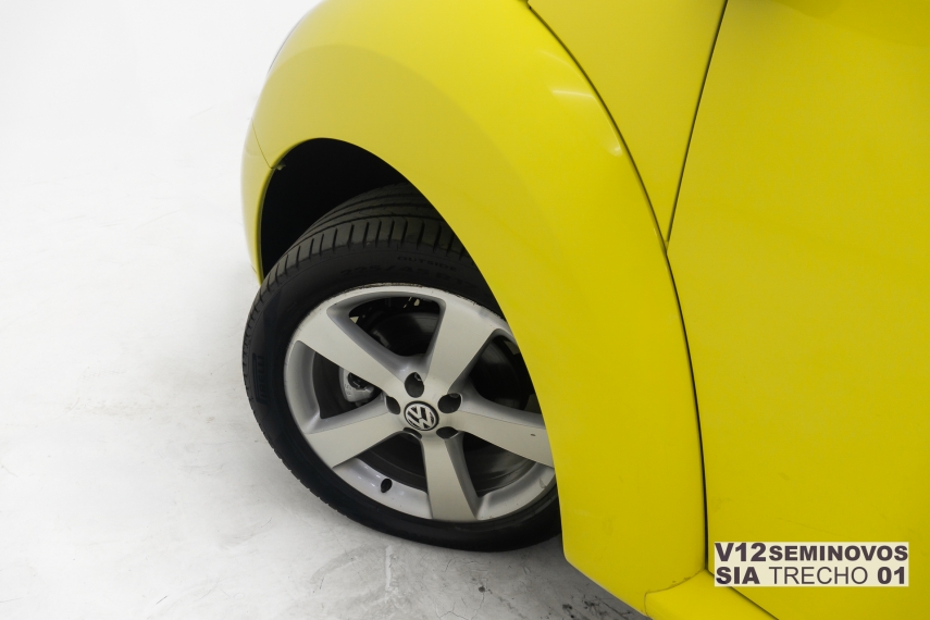 volkswagen new beetle 2.0 mi 8v gasolina 2p automatico 3p 20108