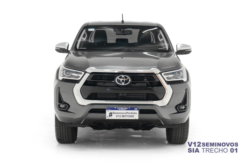 toyota hilux 2.8 d-4d turbo diesel cd srx 4x4 automatico 5p 20252