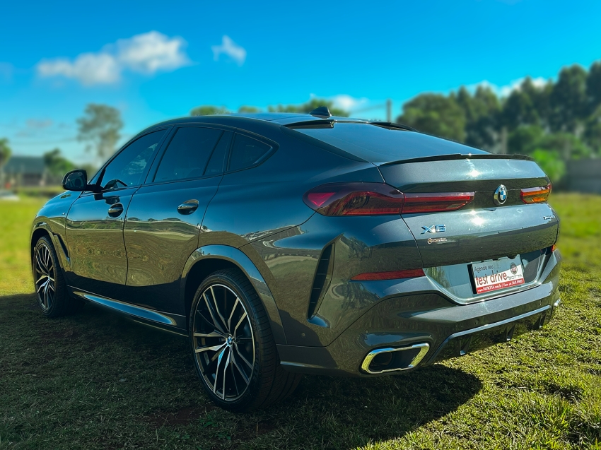 bmw x6 3.0 twinpower gasolina xdrive40i m sport automatico 3.4 4p 2021 bmw x6 3.0 twinpower gasolina xdrive40i m sport automatico 3.4 4p 2021