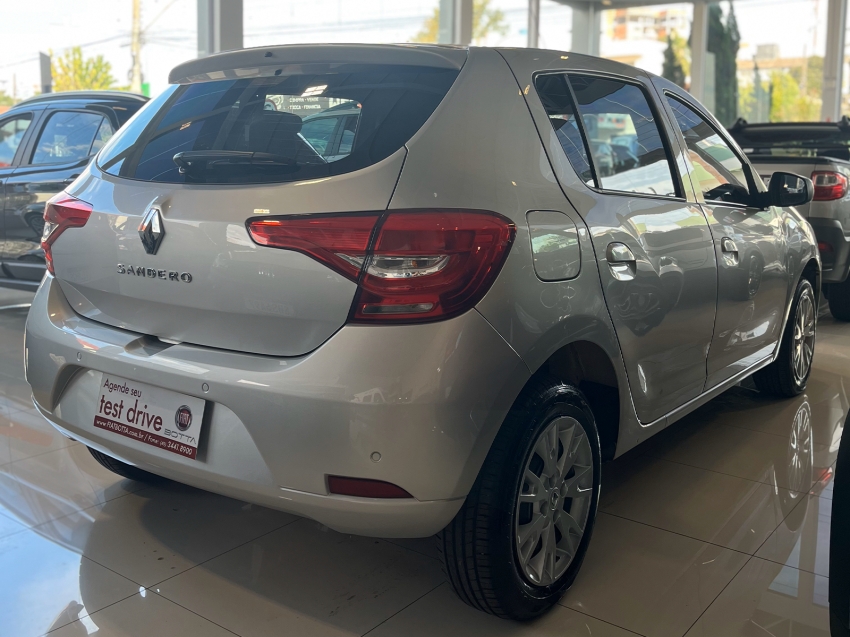 renault sandero 1.0 12v sce flex zen manual 4p 2021 renault sandero 1.0 12v sce flex zen manual 4p 2021
