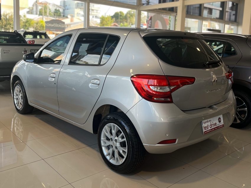 renault sandero 1.0 12v sce flex zen manual 4p 2021 renault sandero 1.0 12v sce flex zen manual 4p 2021
