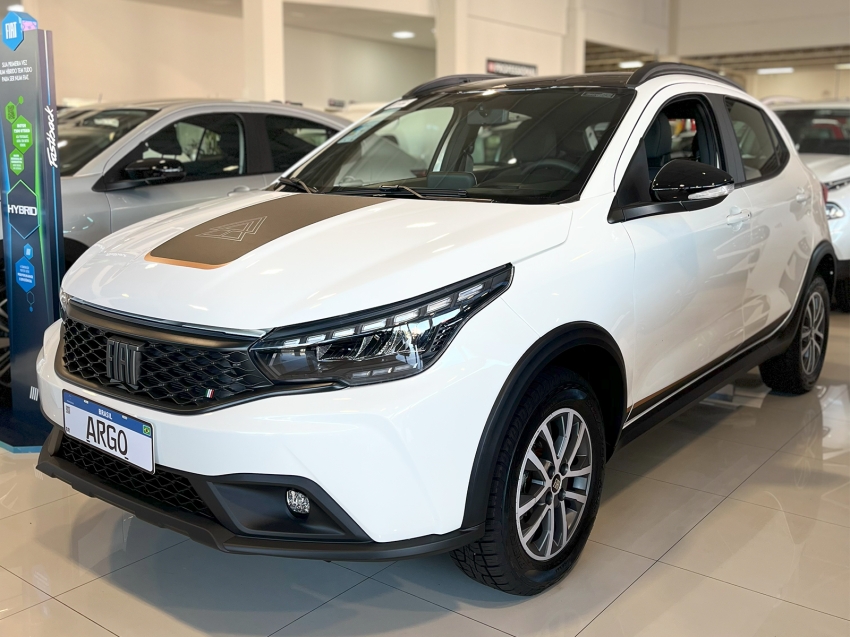 fiat argo 1.3 firefly flex trekking cvt 4p automatico 2026 fiat argo 1.3 firefly flex trekking cvt 4p automatico 2026