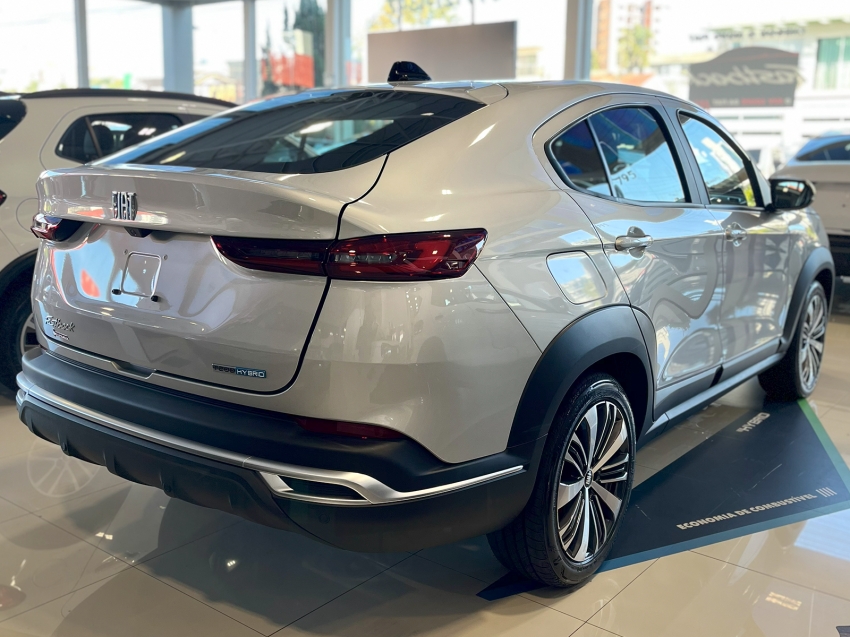 fiat fastback 1.0 turbo 200 audace hybrid cvt flex 4p automatico 2025 fiat fastback 1.0 turbo 200 audace hybrid cvt flex 4p automatico 2025
