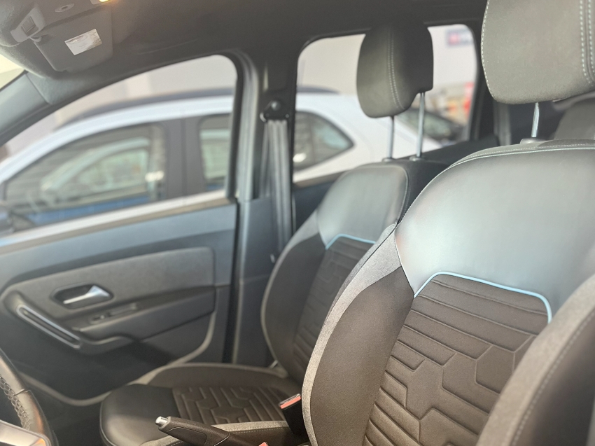 renault duster 1.6 16v sce flex iconic x-tronic 4p automatico 2022 renault duster 1.6 16v sce flex iconic x-tronic 4p automatico 2022