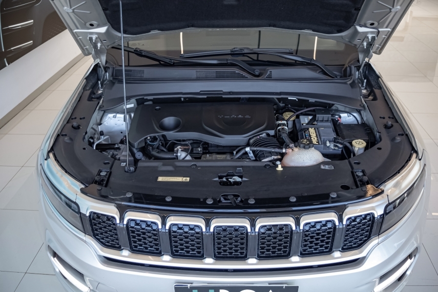 commander 1.3 t270 turbo flex overland at6