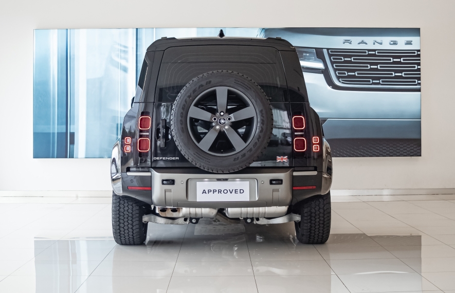 defender 3.0 d300 turbo diesel mhev 110 x-dynamic hse automatico