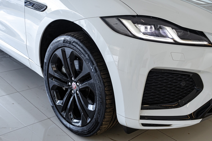 jaguar f-pace se r-dyn p/340 3.0 gasolina 4p automatico 2023.