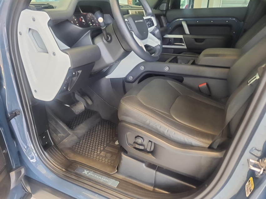 defender 3.0 d300 turbo mhev 110 hse awd automatico.