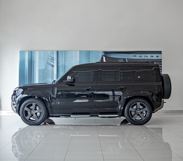 defender 3.0 d300 turbo mhev 110 x-dynamic hse automatico