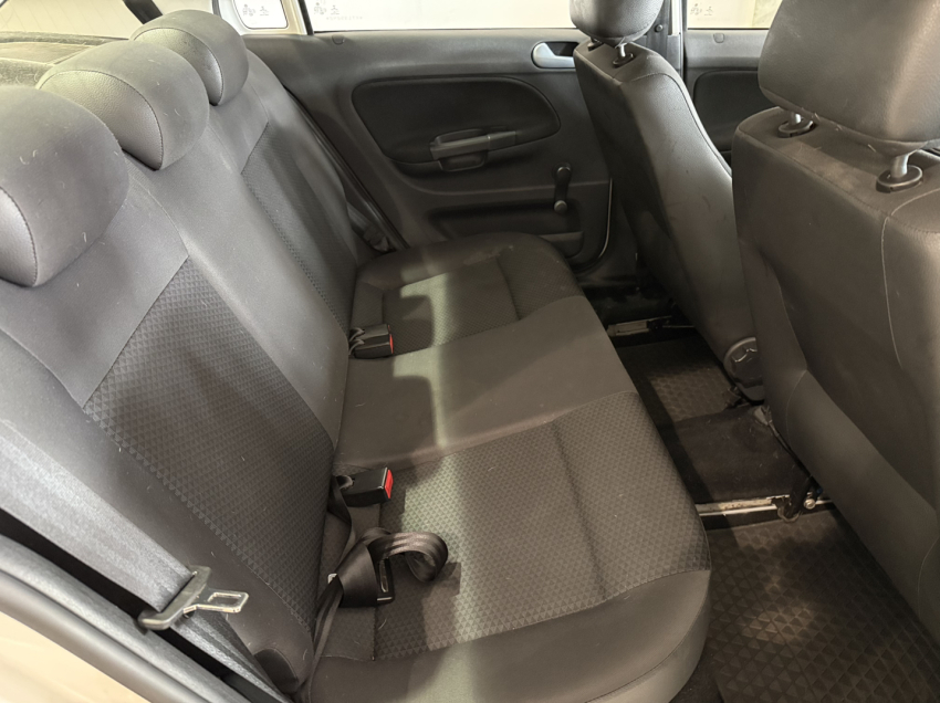 volkswagen voyage 1.6 msi totalflex 4p manual.
