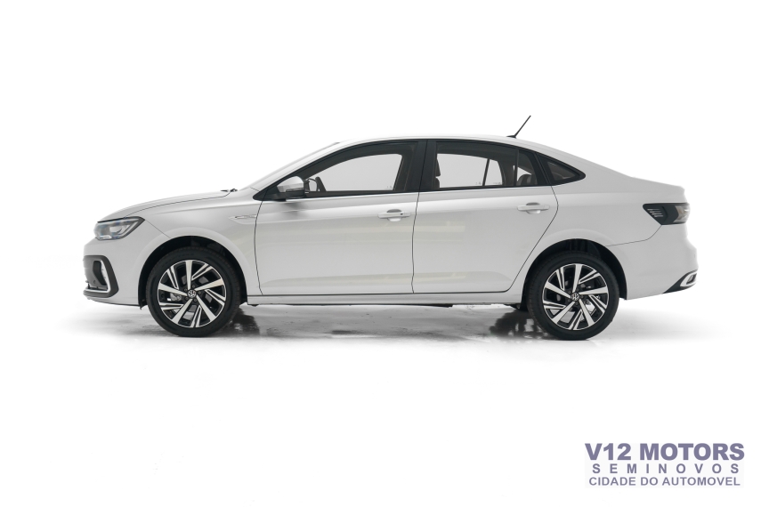 virtus highline 2023/2023 com apenas 21mil km.