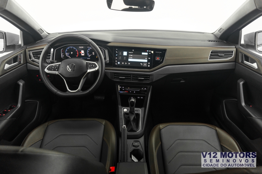 virtus highline 2023/2023 com apenas 21mil km.